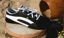 baskets-bresiliennes-taygra-noir-bande blanche